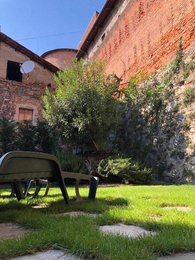 Апартаменты Domus Leydi Ивреа Экстерьер фото