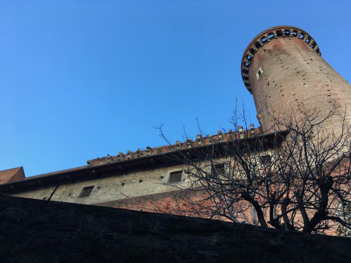 Апартаменты Domus Leydi Ивреа Экстерьер фото